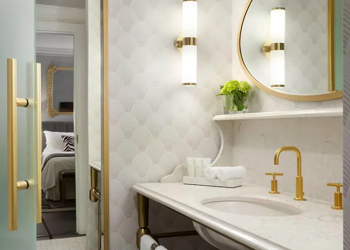 Leveque, Autograph Collection Hotel 4*